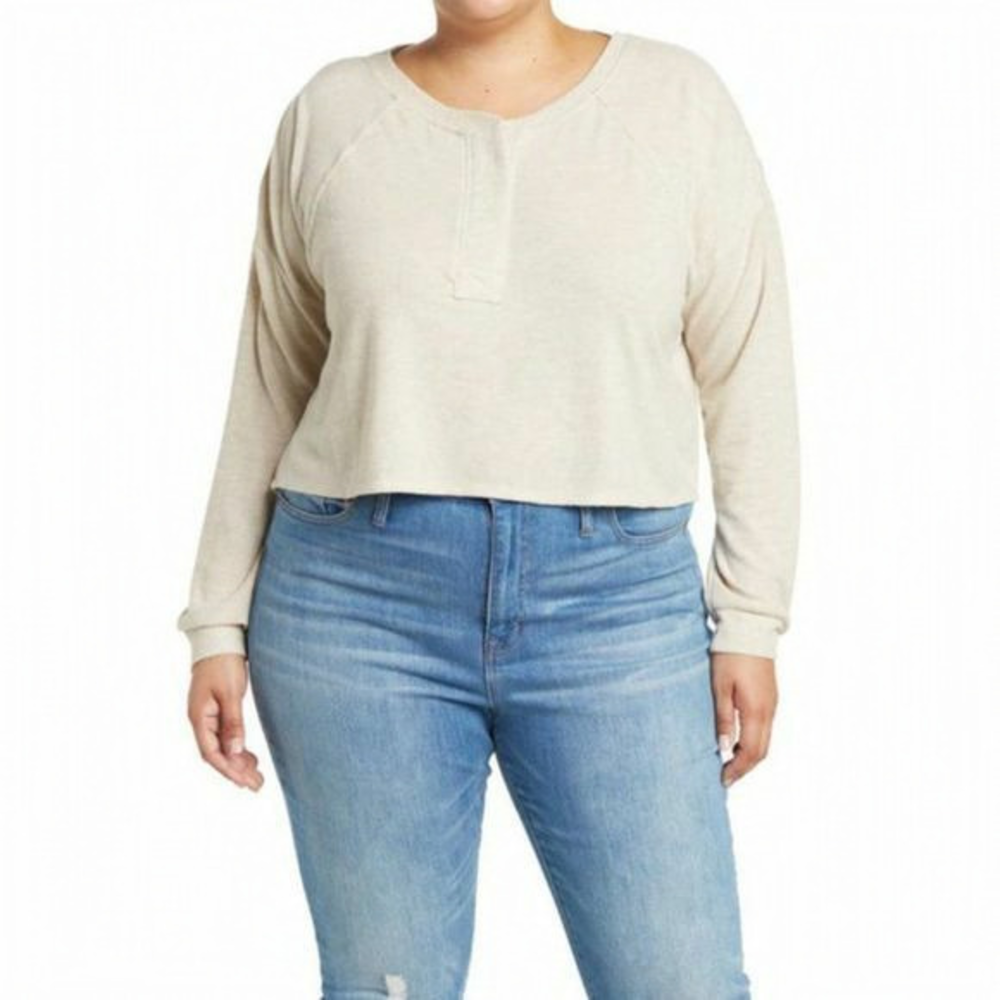 NWOT BP Long Sleeve‎ Crop Henley in Beige Oatmeal Light Heather (2X)